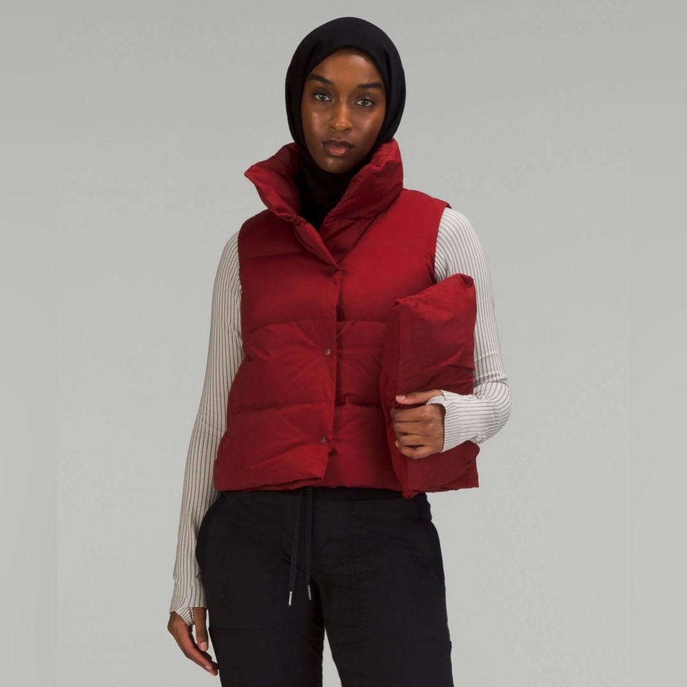 Worn once! lululemon transformable parka puffer v… - image 4